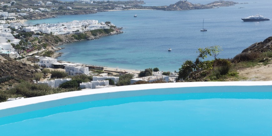 Azurite Villa Psarou