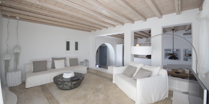 Azurite Villa Psarou