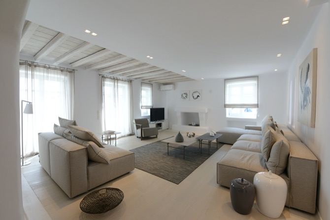 Mykonos Villa with Pool